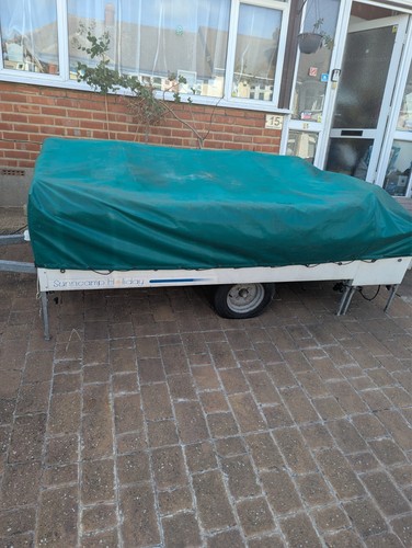 Cabanon stratos trailer tent - stratos,